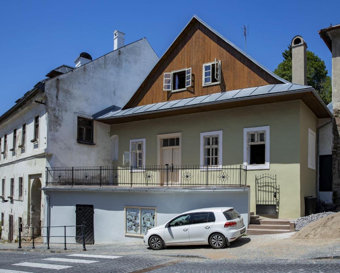 Apartman Charlotte V Dome So Studnou Na Streche Banska Stiavnica Exterior foto
